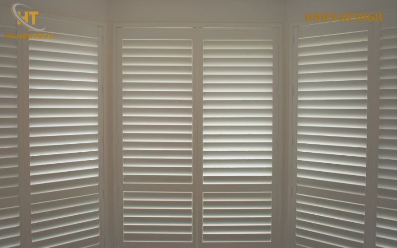 Mẫu cửa chớp cho gia đình