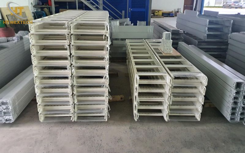 Thang cáp sơn tĩnh điện