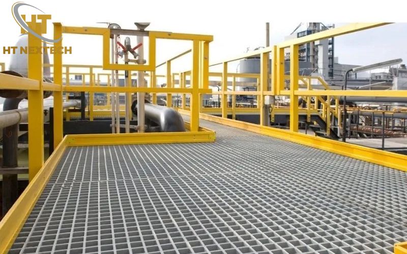 Lắp đặt sàn thao tác tại công trình