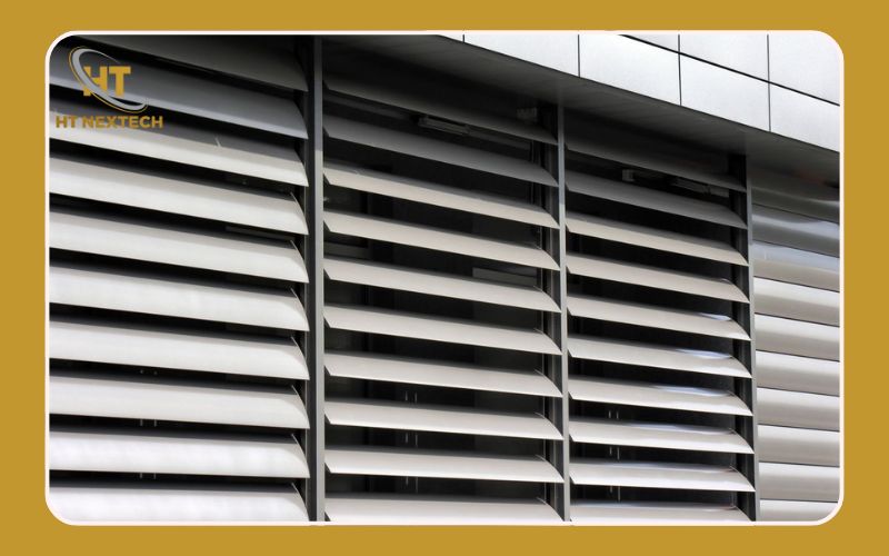 Cửa chớp nhôm