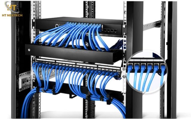 Cách bố trí tủ rack theo thứ tự không chỉ đảm bảo chịu lực tốt mà còn giúp kỹ thuật viên dễ quan sát, thao tác và xử lý sự cố khi cần
