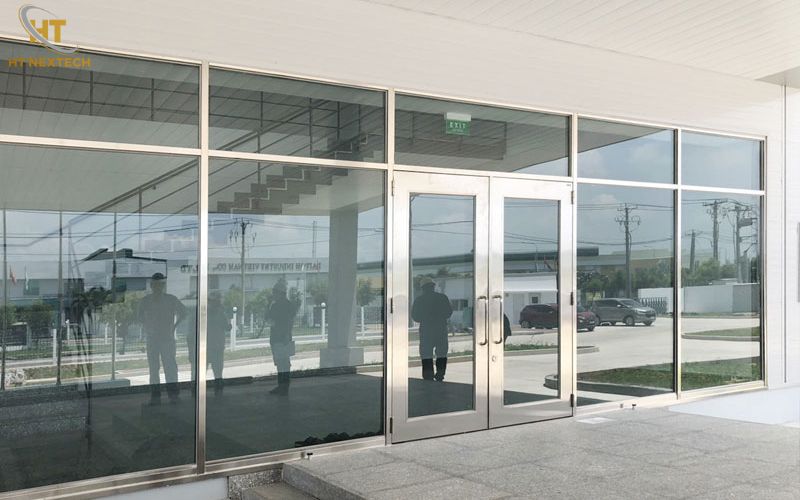 Cửa kính chống cháy