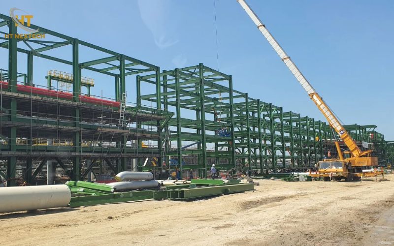 Lắp đặt sàn thao tác Solar trong công trình