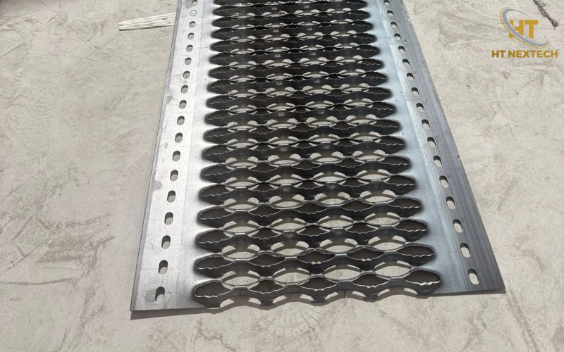 Công ty Tài Phong Solar thi công sàn thao tác kim cương